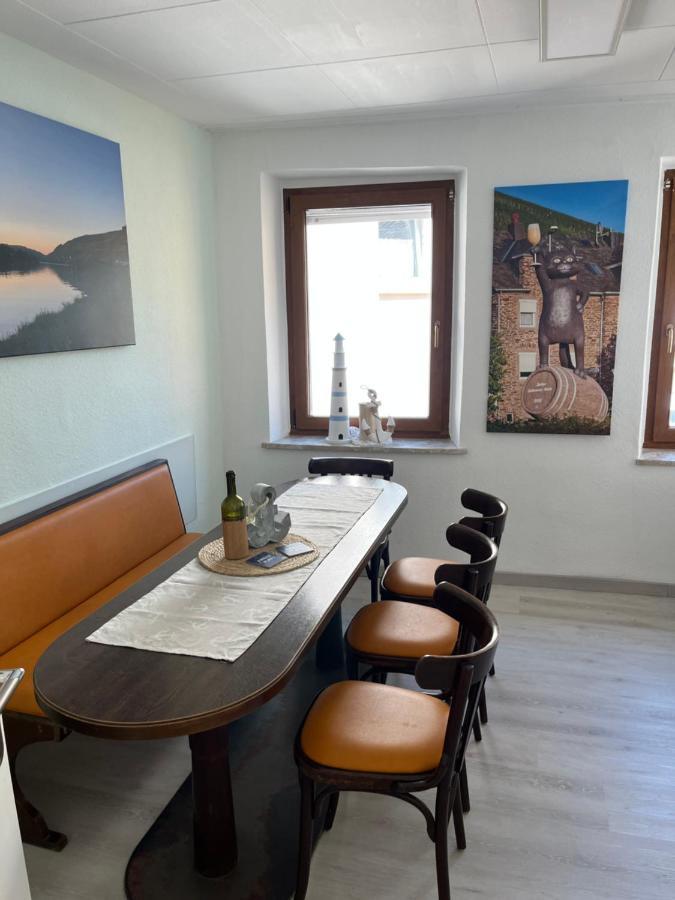 Ferienhaus Ankerpunkt ツェル・アン・デル・モーゼル エクステリア 写真